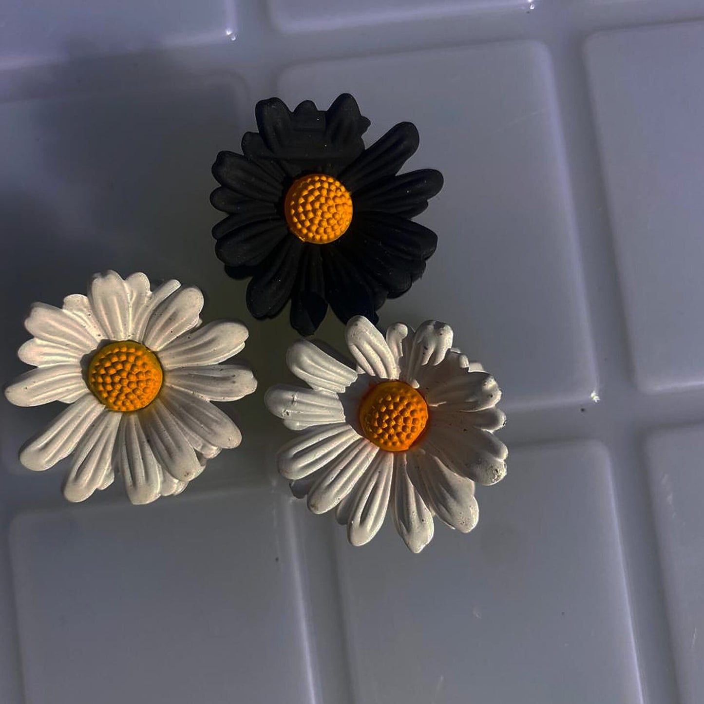 Daisy Hair Catcher Clips