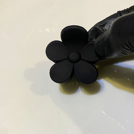 Aesthetic cute floer Hai Claw