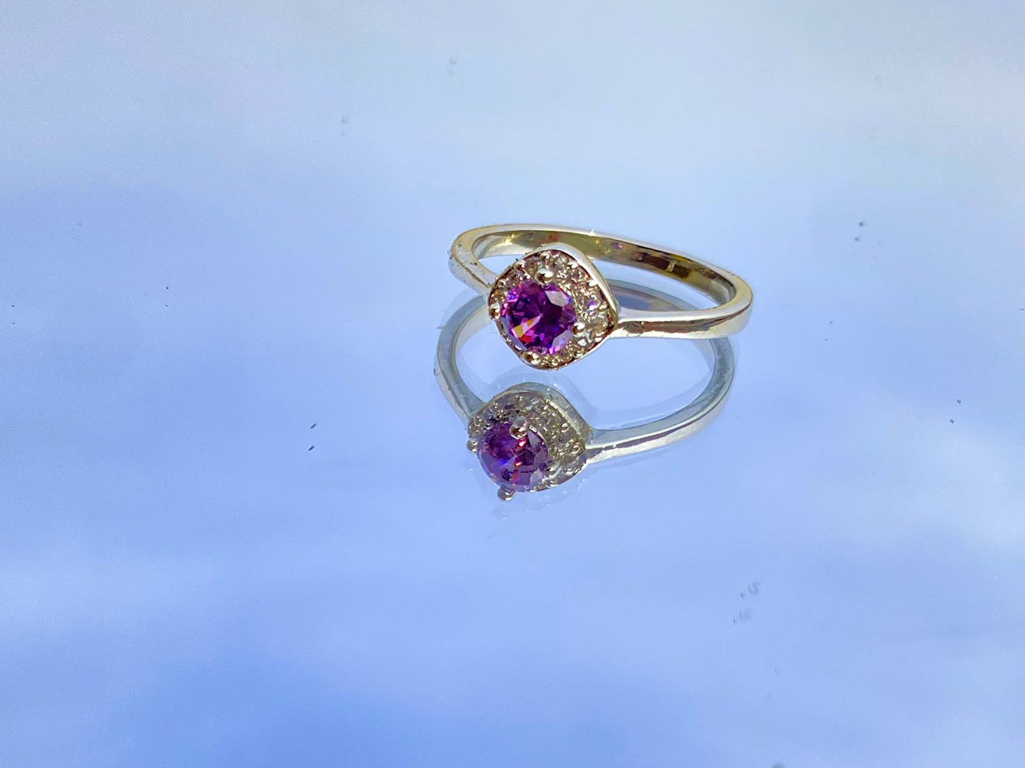 Sapphire Radiance: Brilliant Blue & lavender Halo Statement Ring