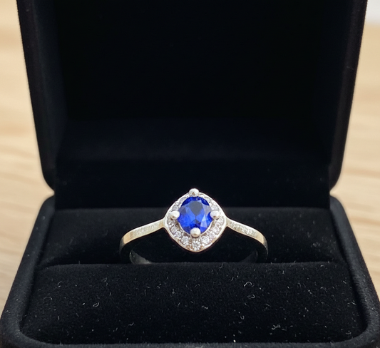 Sapphire Radiance: Brilliant Blue & lavender Halo Statement Ring